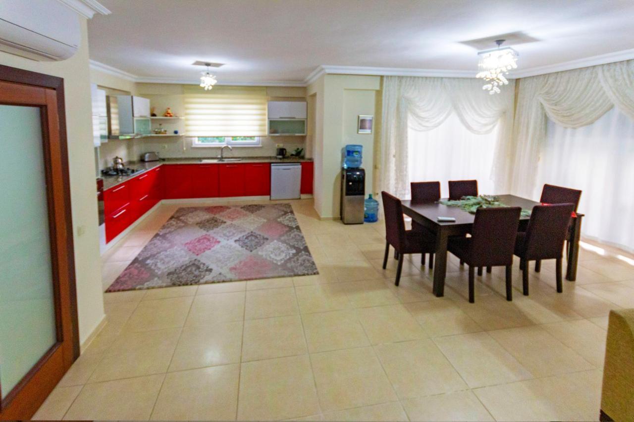באלאק Paradise Town Villa Alison מראה חיצוני תמונה