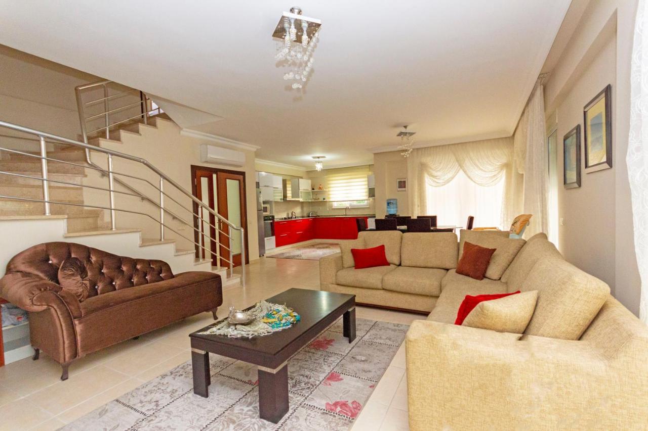 באלאק Paradise Town Villa Alison מראה חיצוני תמונה